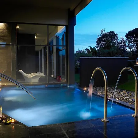 Seafield & Resort 4*