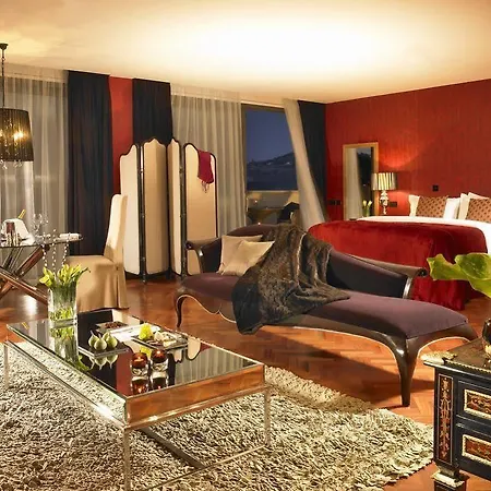 Seafield & Resort 4*