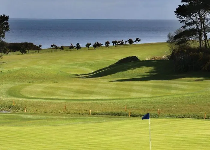 Resort Seafield & 4*