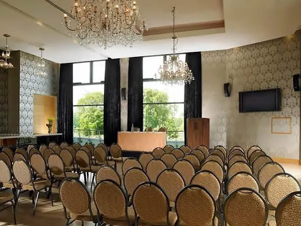 Seafield & Resort 4*